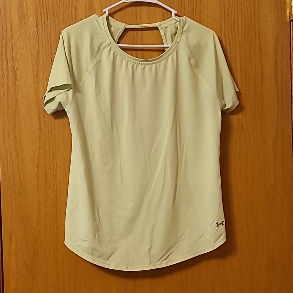 Under Armour Top